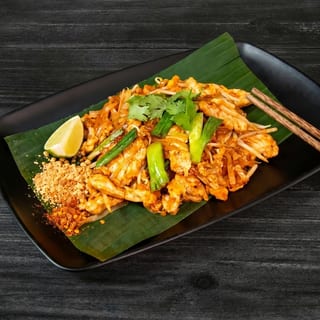 L Pad thai